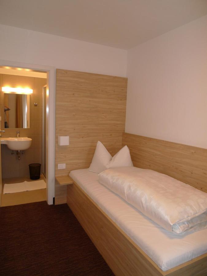 Hotel Stifter Lutago Esterno foto